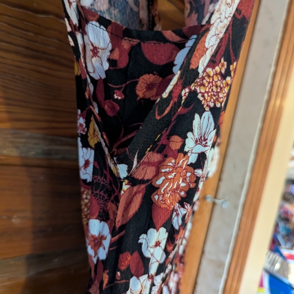 Maurices Red and White Wrap Maxi Dress V-Neck Sleeveless - Picture 6 of 9